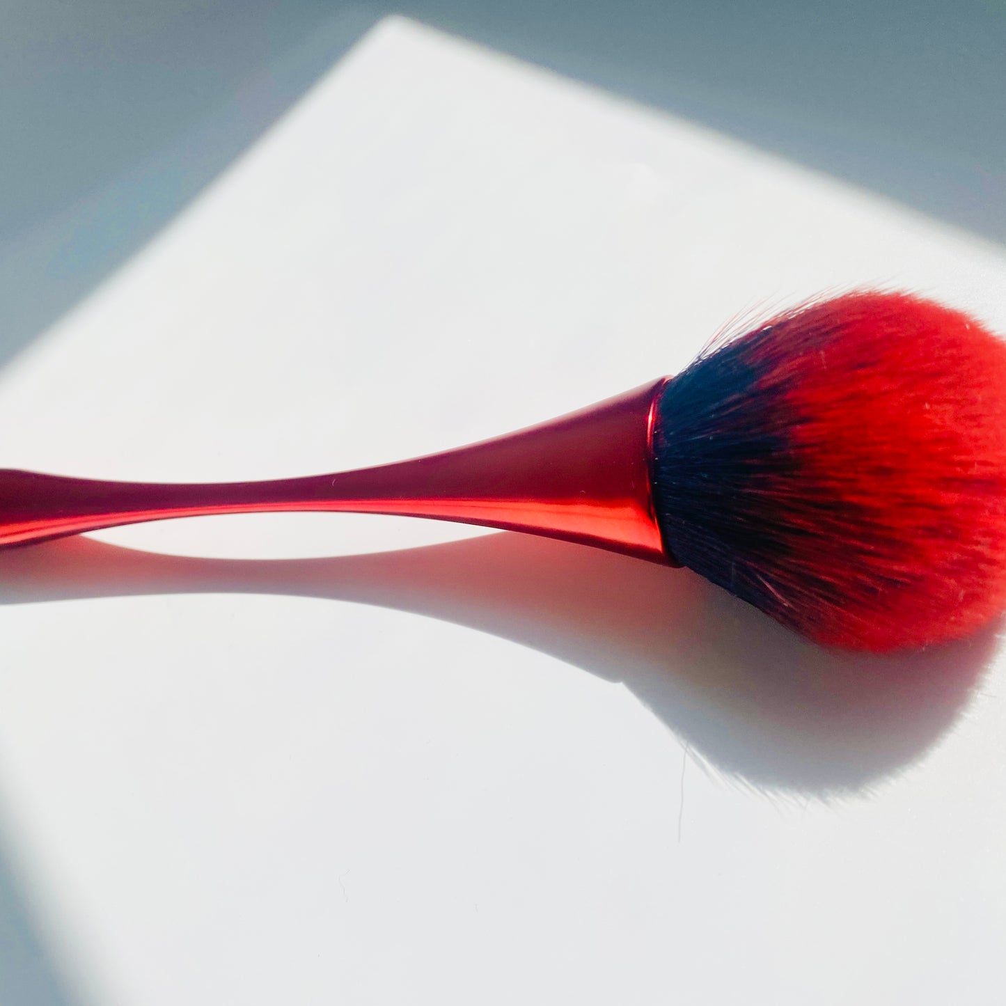 RED - DUST BRUSH